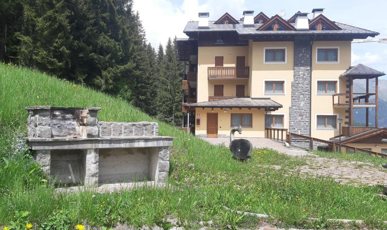 Residence Panorama Falcade Extérieur photo